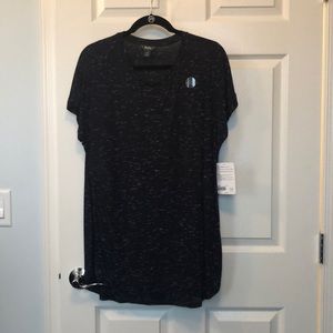 NWT black heather long Roots T Shirt